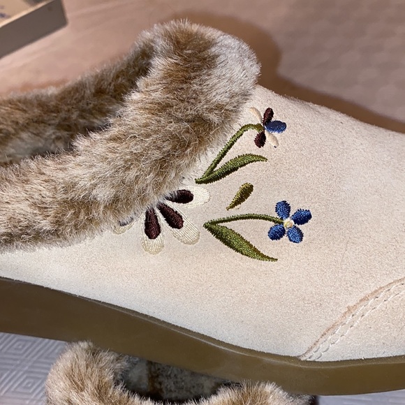 Report slip ons - Picture 2 of 4